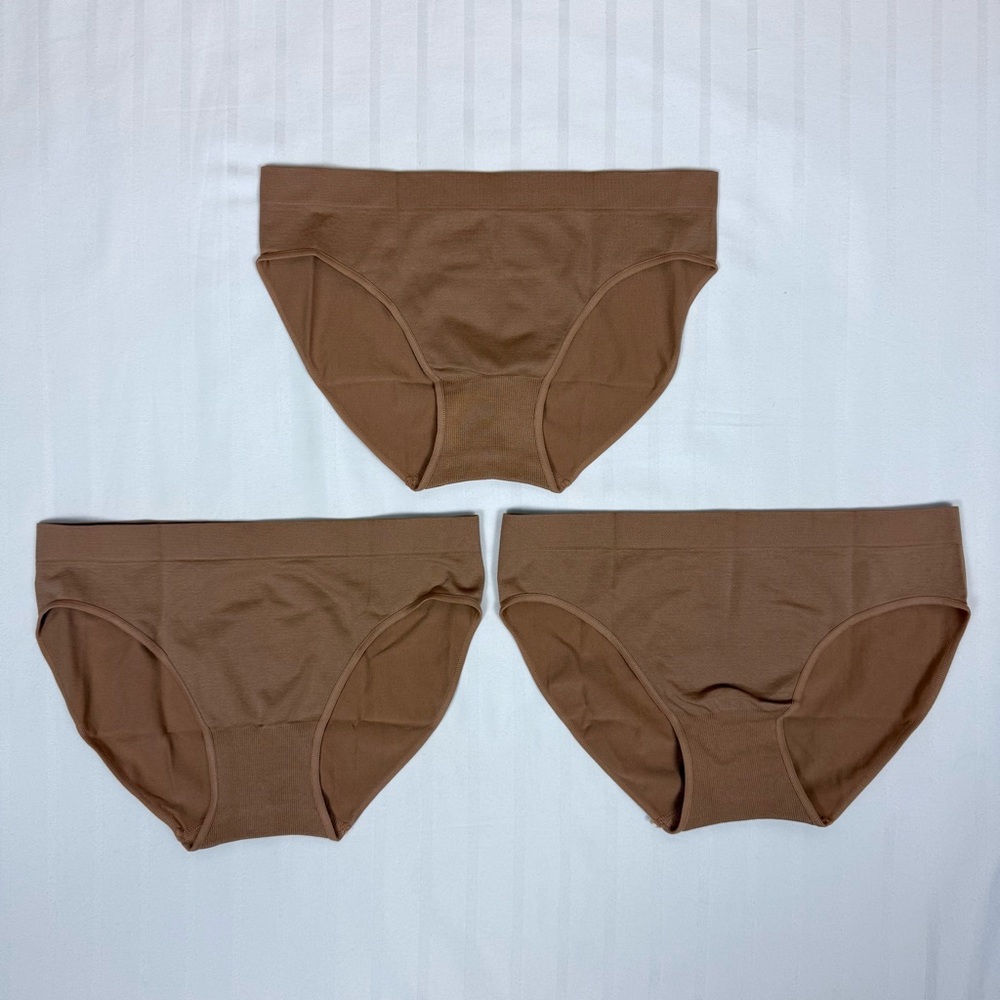 Underoutfit 3-Pack Everyday Brief in Dark Tan Brown Color Style 908 NWOT M
